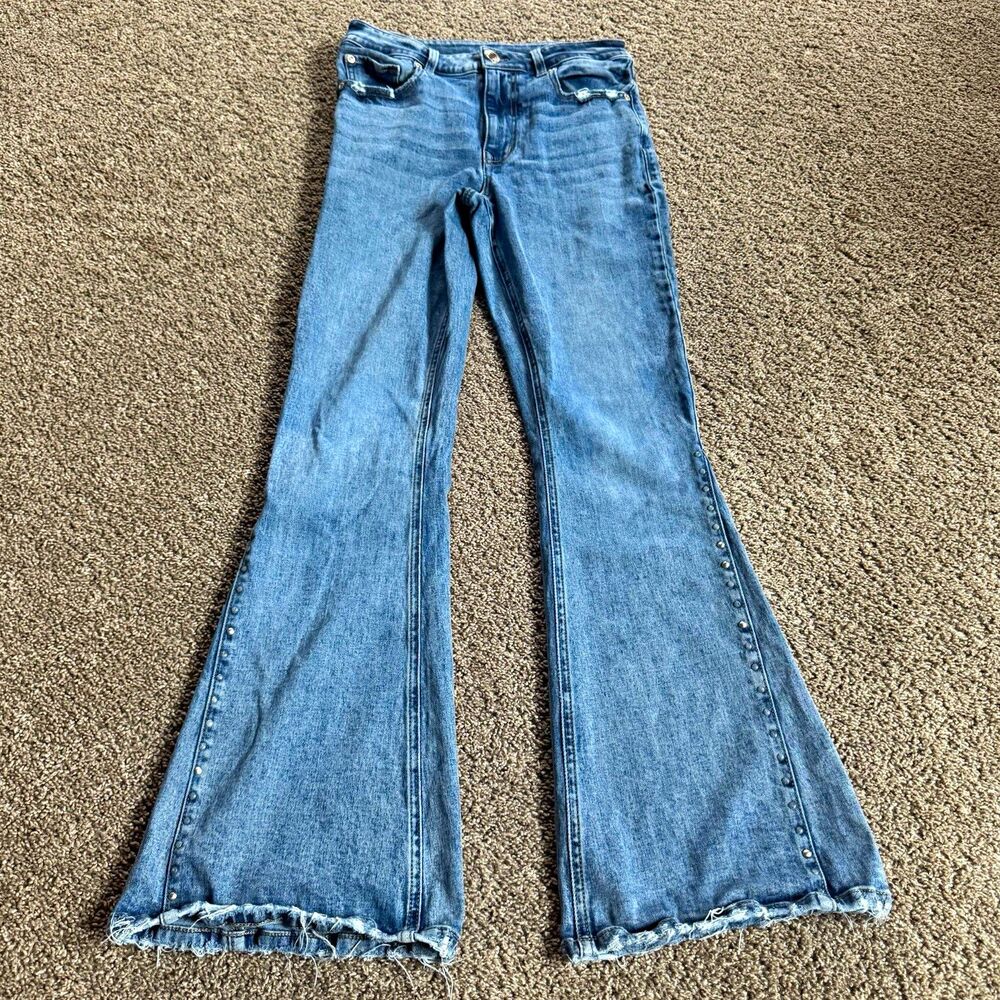 Maurices Womens 28 Y2K Flare Jeans Studded Wide Leg Raw Hem Medium Wash Denim